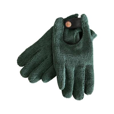 We The Wild Leaf Cleaning Gloves